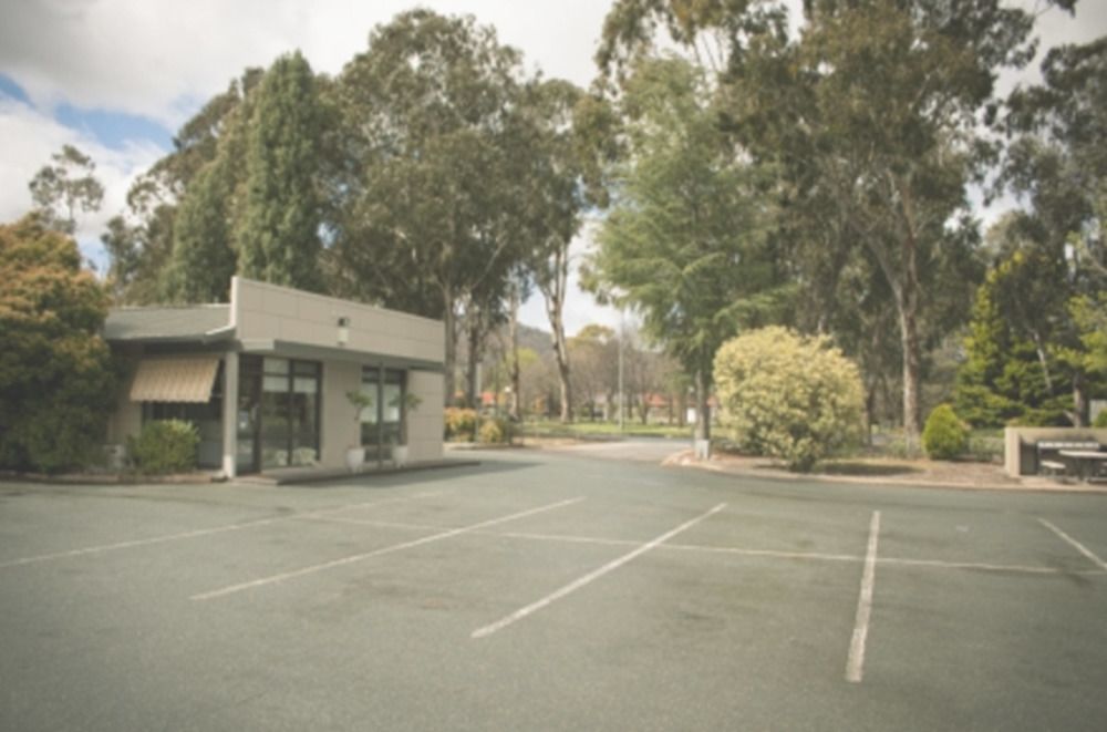 Red Cedars Motel Canberra Kültér fotó